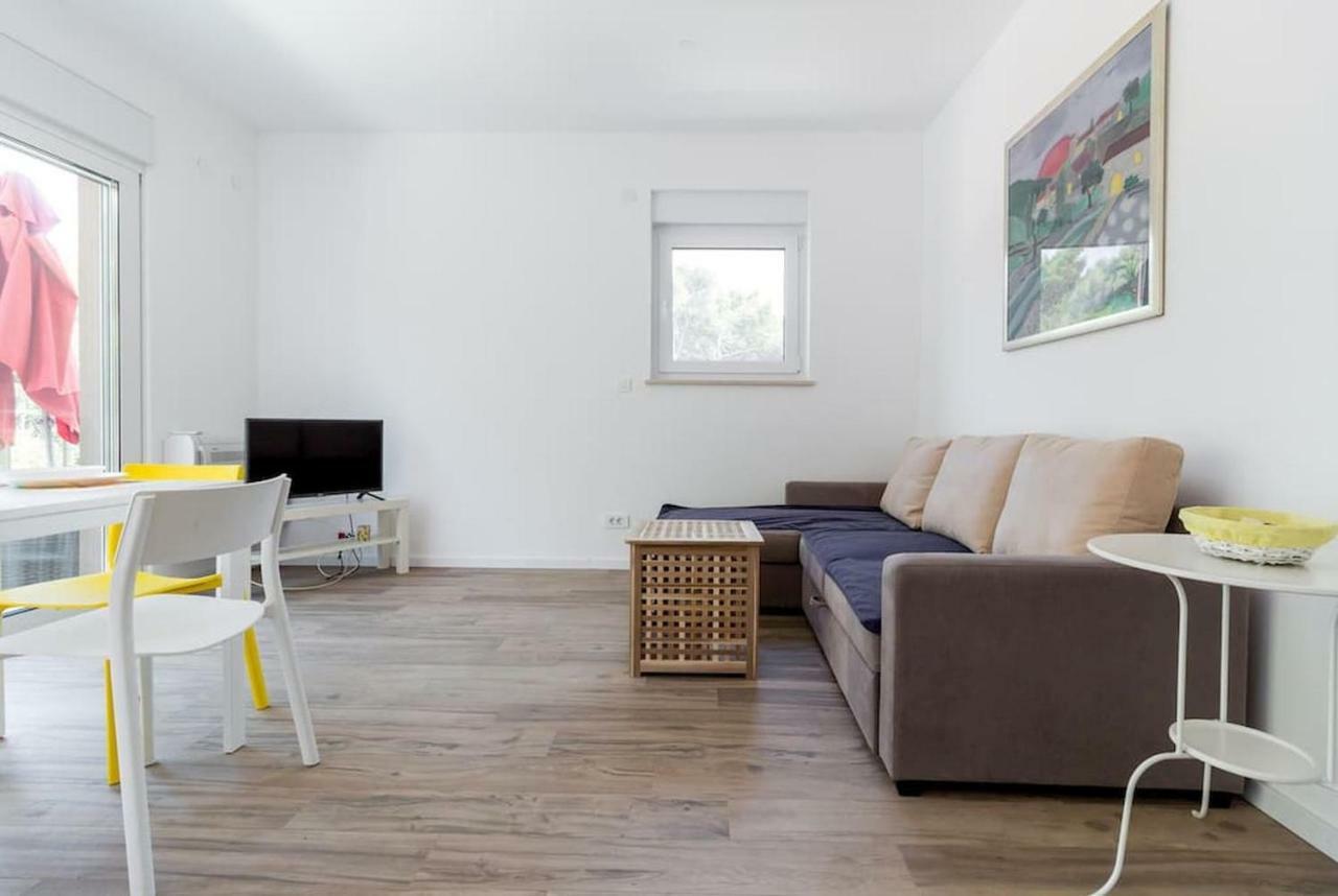 Apartments Beach House Villa Премантура Екстериор снимка