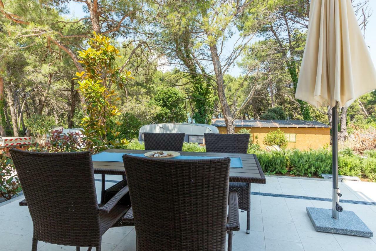 Apartments Beach House Villa Премантура Екстериор снимка