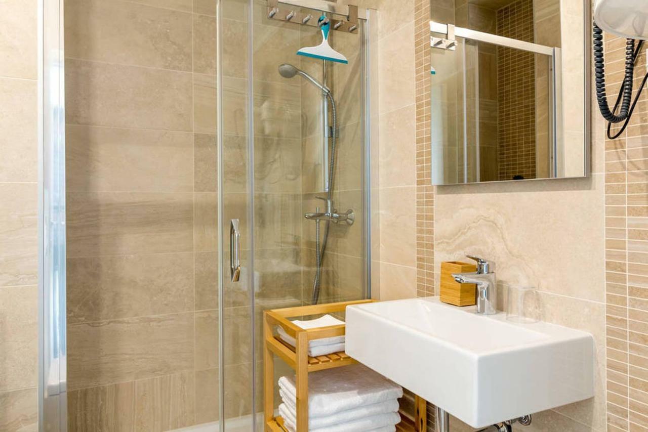Apartments Beach House Villa Премантура Екстериор снимка